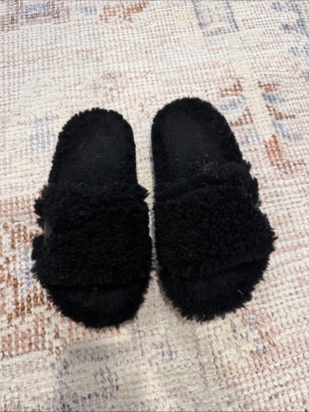 Golden Goose Black Faux Shearling Slide Slippers - Picture 2 of 6
